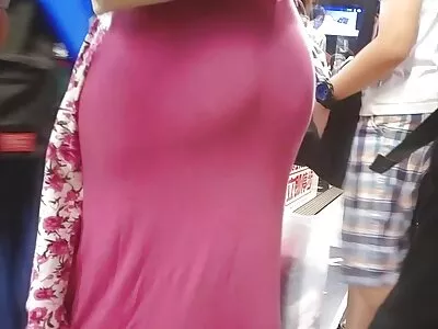 شقراء في النظارات يعطي اللسان ويحصل على نائب سكس اجنبي مترجم عربي جديد الرئيس في فمها
