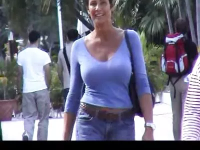 فتاة ملزمة سكس محارم عربي اجنبي لا اللسان ويحصل اللعنة الثابت