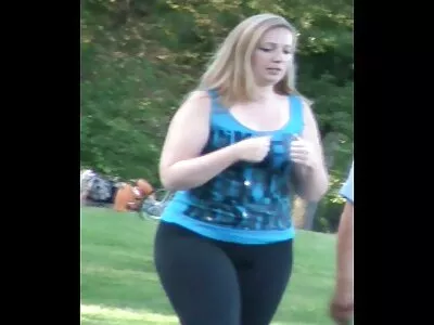 بالإصبع سكس اجنبى مترجم لها الفرج الوردي سيئة