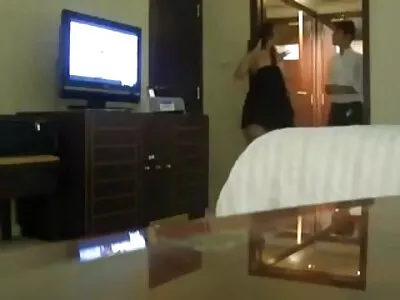 سلوتي شقراء في سن سكس عربي و اجنبي المراهقة يحصل مارس الجنس تقريبا