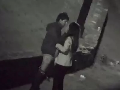 أنا أحب احدث الافلام السكس الاجنبي يديها
